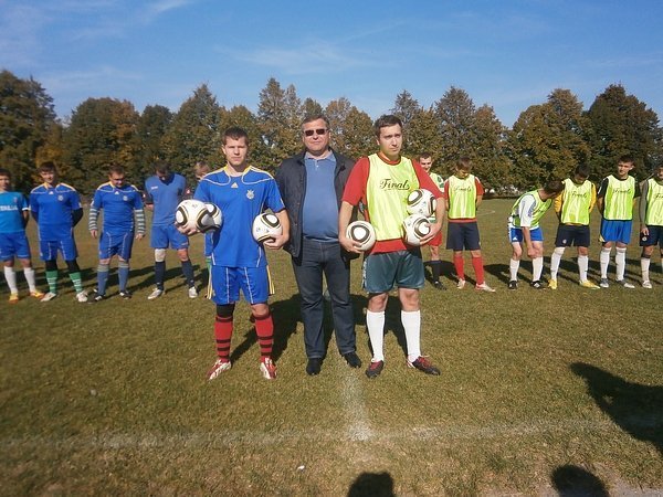 Футбольні команди Рожищенського району змагаються за Кубок Юрія Цейка. ФОТО*