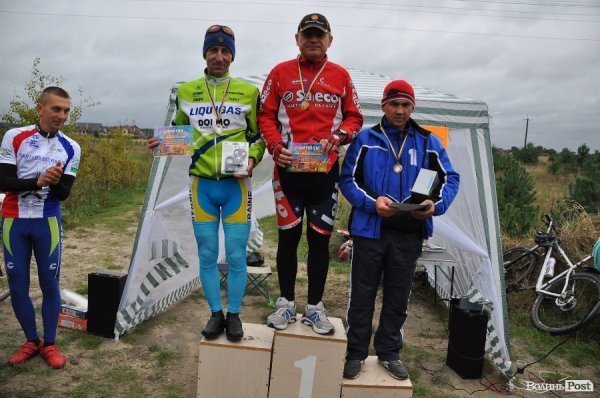 Поблизу Луцька відбулись змагання з велоспорту. ФОТО