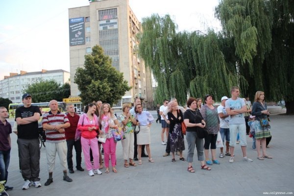 У центрі Луцька грав духовий оркестр. ФОТО