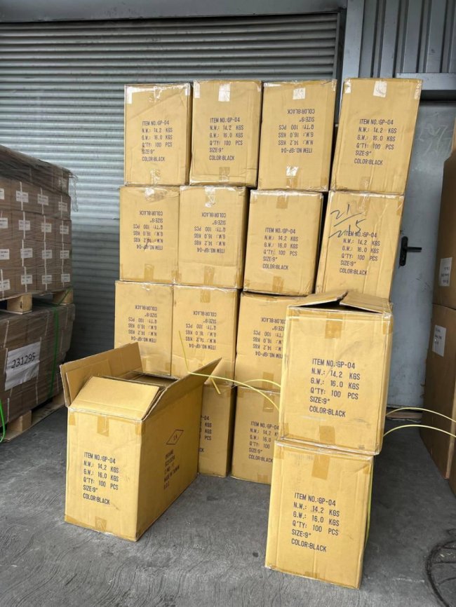 Через «Ягодин» намагались провезти незадекларованого товару на понад 400 тисяч