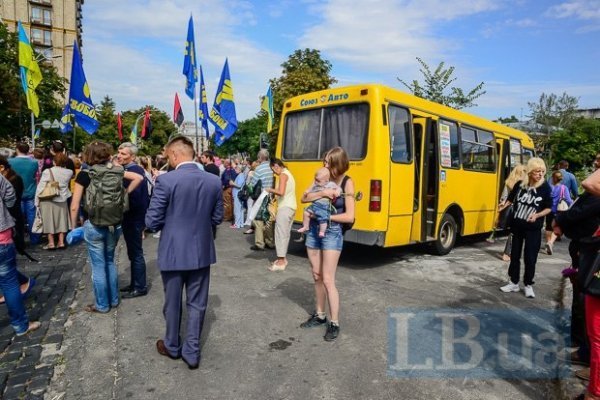 Волинський священик відправив на війну батальйон «Січ». ФОТО. ВІДЕО