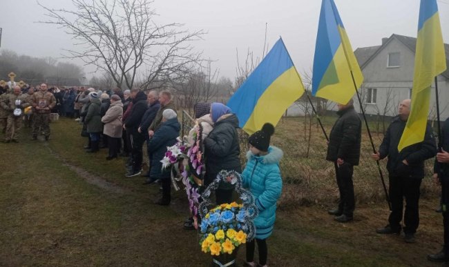 На Волині попрощалися із воїном Юрієм Вишневським