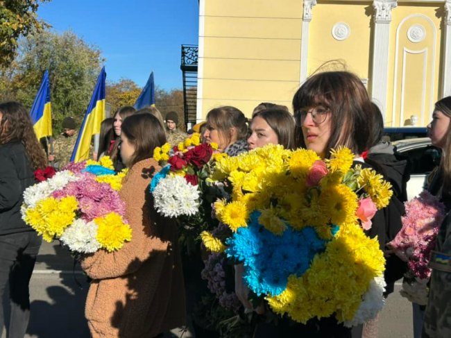 Назавжди 22: у Ковелі поховали Героя Марка Данилюка