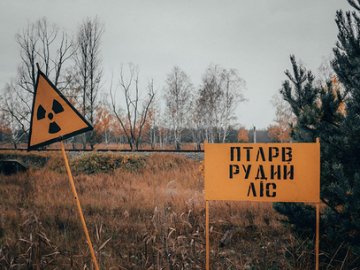 У Росії заявили про першу смерть окупанта від опромінення у Чорнобилі: ще 100 солдатів госпіталізували