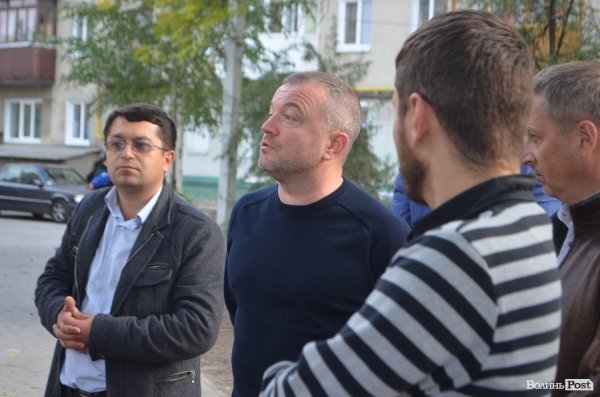 У Луцьку з'явився супердвір. ФОТО 