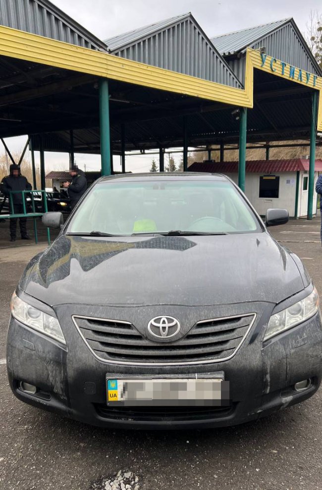 Через волинський кордон водійка намагалась провезти до Польщі 17 кілограмів наркотиків. ФОТО