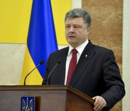 Порошенко посмертно нагородив працівника СБУ Волині. ФОТО