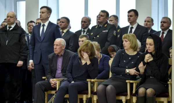 Порошенко посмертно нагородив працівника СБУ Волині. ФОТО