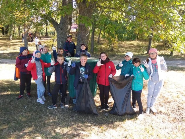 «Я прибрав – твоя черга»: учні волинського ліцею долучилися до всесвітньої акції