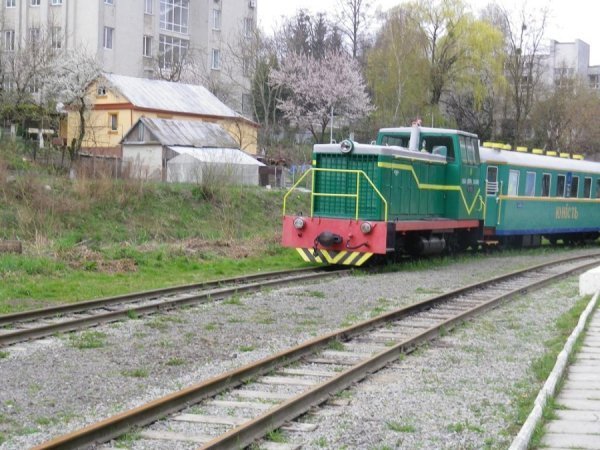 Як лучани прибирають місто до Великодня. ФОТО