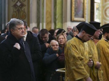 Порошенко опублікував відео свого візиту на Волинь