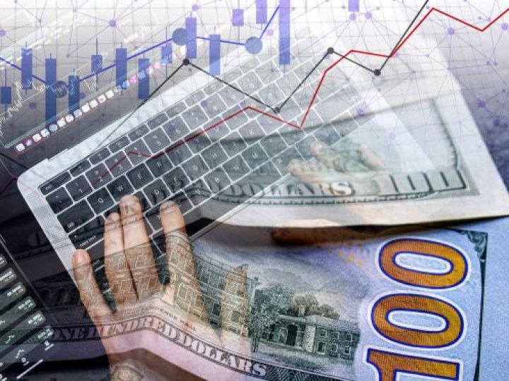 Що буде з курсом долара і євро наступного тижня: банкір зробив прогноз