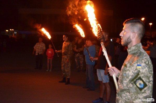 Луцьких Героїв вшановуватимуть упродовж 25 годин. ФОТО