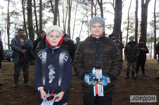 Як на волинському озері змагалися рибалки. ФОТО