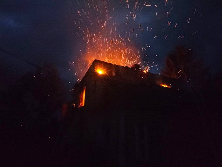 На Волині під час пожежі  у будинку загинула 45-річна жінка