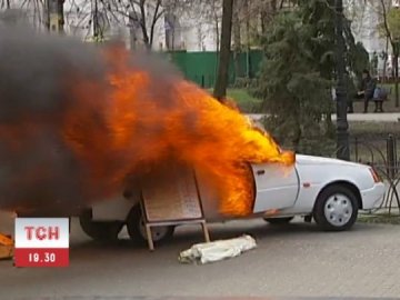 У Києві вибухнула автокавʼярня. ФОТО