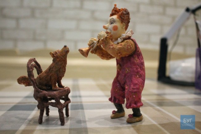 Волинська майстриня виготовляє дивовижні портретні ляльки з вати та глини. ФОТО