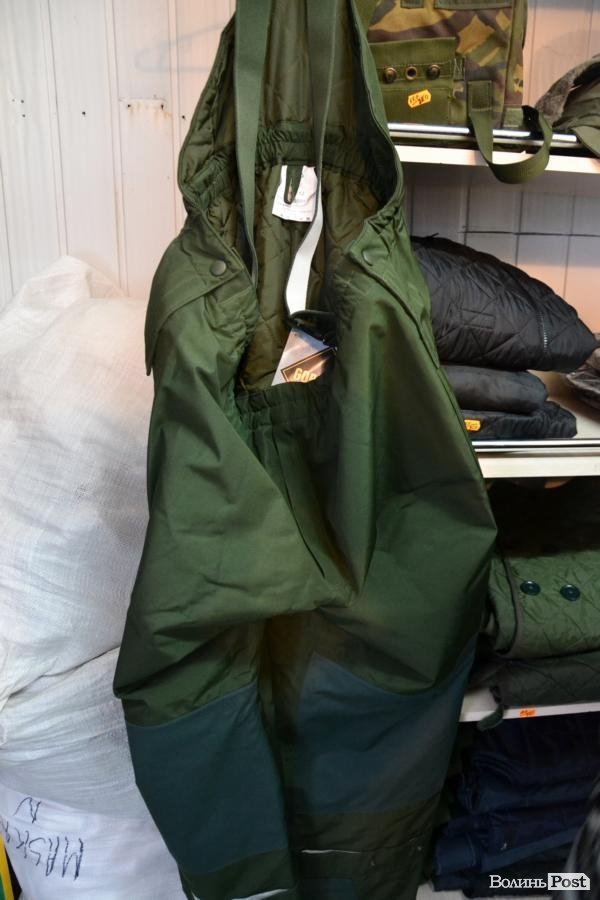 У Луцьку відкрили соціальний магазин з амуніцією для бійців. ФОТО