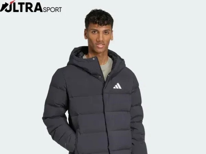 Як носити спортивну куртку Адідас у повсякденному житті