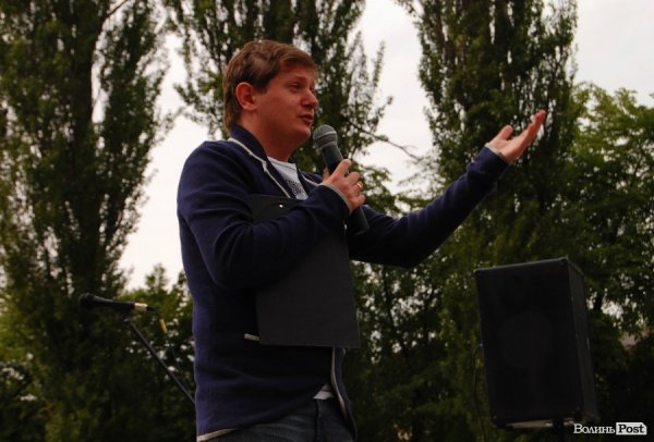 Білоруський кавеенщик закликав лучан не дружити з випивкою