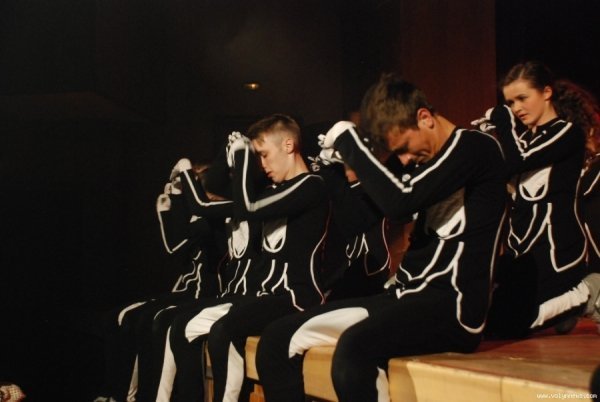 Танці пам’яті Майкла Джексона у Луцьку. ФОТО