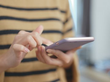 Українцям надсилатимуть повідомлення про судові позови проти них на телефон