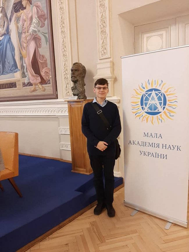 Шестеро талановитих школярів з Волині отримуватимуть президентську стипендію