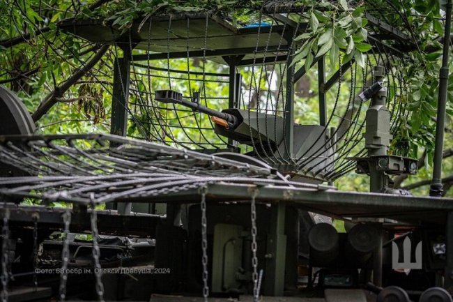 «Один Герой відбив 6 ворожих штурмів, інший – затрофеїв рашистський танк», – воїни-«росомахи» із 68-ої бригади 