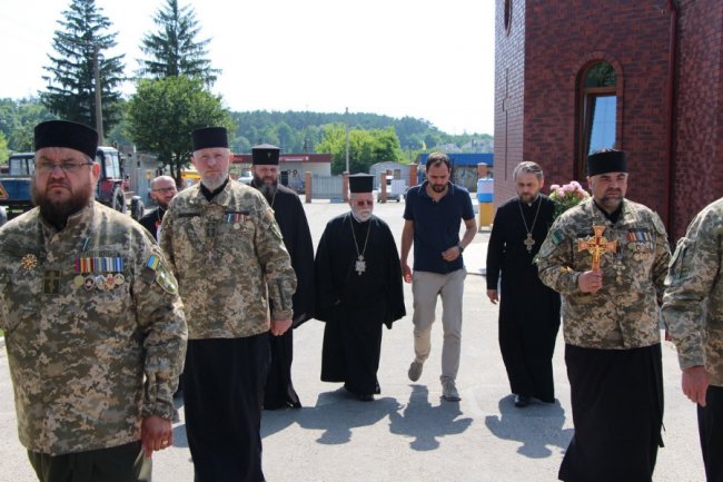 Митрополит з Константинополя помолився за загиблих Героїв-волинян у Гаразджі. ФОТО 