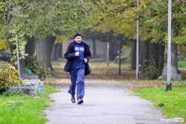 Луцьк. Ранок. Парк. Лучани. ФОТО