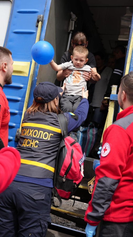 На Волинь прибув черговий евакуаційний потяг з Донеччини. ФОТО