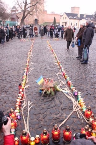 У Луцьку вшанували пам’ять жертв голодомору