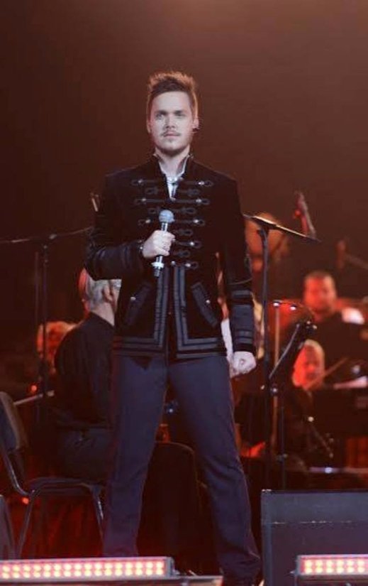 Волинянин Аркадій Войтюк подорожує Україною з мюзиклом. ФОТО