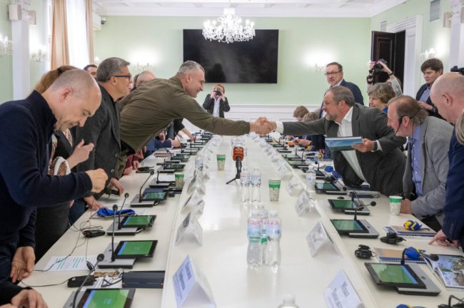 Профспілки освітян США цікавились досвідом Києва з організації навчання в умовах воєнного стану, – Кличко