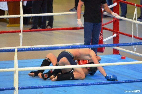 У Луцьку стартував  Кубок України зі змішаних єдиноборств. ФОТО