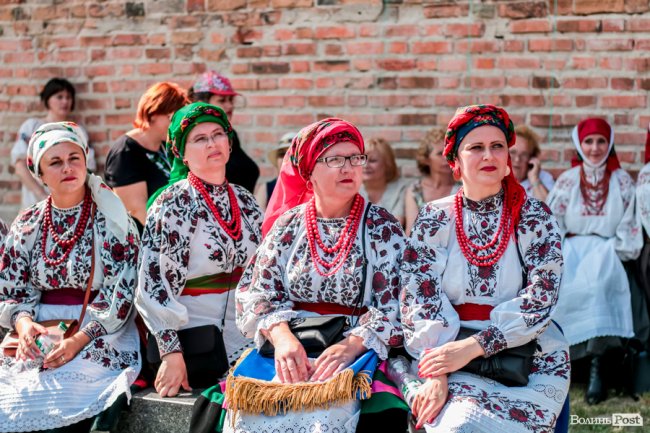 Неймовірні вбрання та іноземні гості: фестиваль «Берегиня» у Луцькому замку. ФОТО