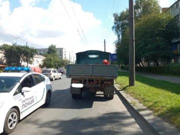 У поліції повідомили деталі аварії в Луцьку, у якій загинула 10-річна дитина 