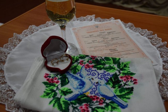 На Водохреще на Волині одружився військовий зі своєю коханою. ФОТО