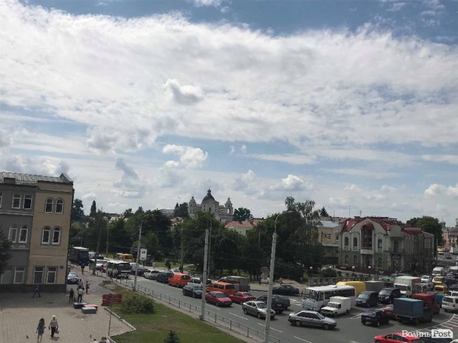 У Луцьку біля Старого ринку – «тягучка». ФОТО