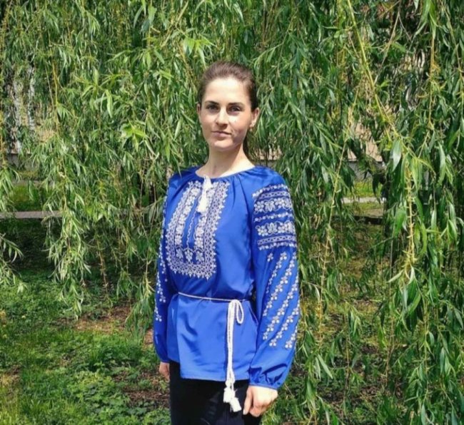 Жінка сільського священника на Волині створює садові фігурки. ФОТО