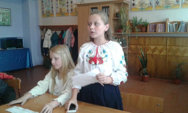 Волинські лісівники прибрали на території рекреаційної зони