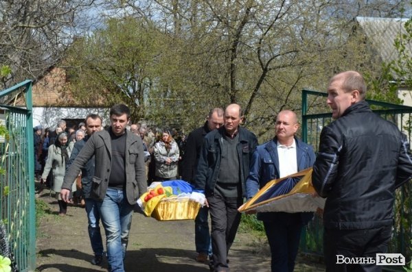 На Волині попрощалися із 86-річним упівцем. ФОТО