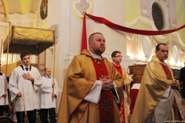 Католицький Великдень у Луцьку. ФОТО