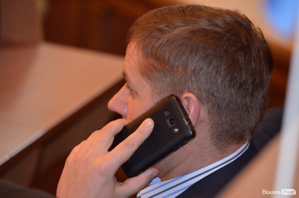 Сесія Волиньради: годинники, гаджети та «Однокласники». ФОТО