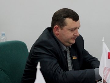 Луцький депутат-«відступник» звільнився з міської ради. Йде в облраду