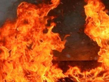 У Луцьку в пожежі ледь не згорів чоловік