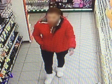 Щоб випити і закусити: у Луцьку за день – 4 крадіжки з маркетів. ФОТО