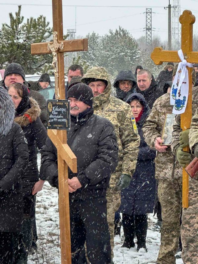  «Він дуже хотів перемоги»: на Волині попрощалися із загиблим Героєм Іваном Ковальчуком
