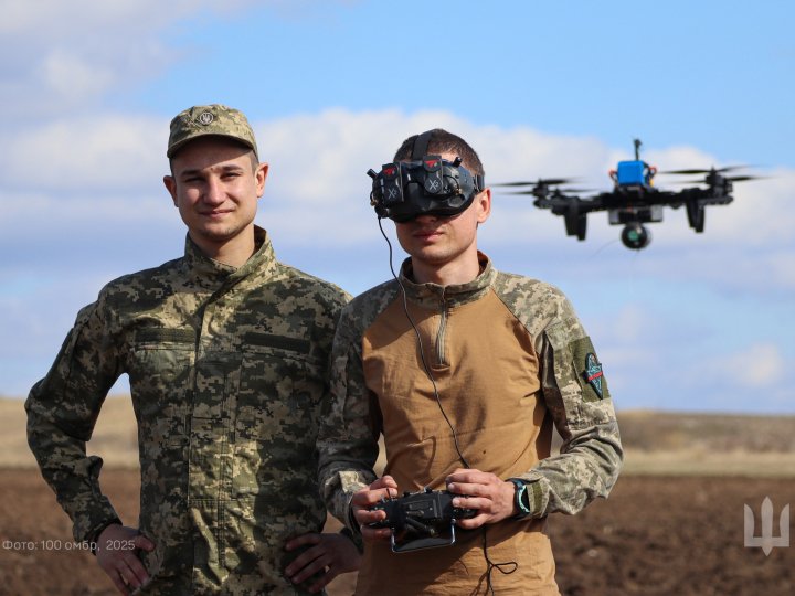 У волинській бригаді пілотами дронів служать рідні брати