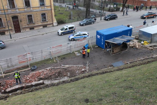 У Кракові стався зсув ґрунту, загинув українець. ФОТО